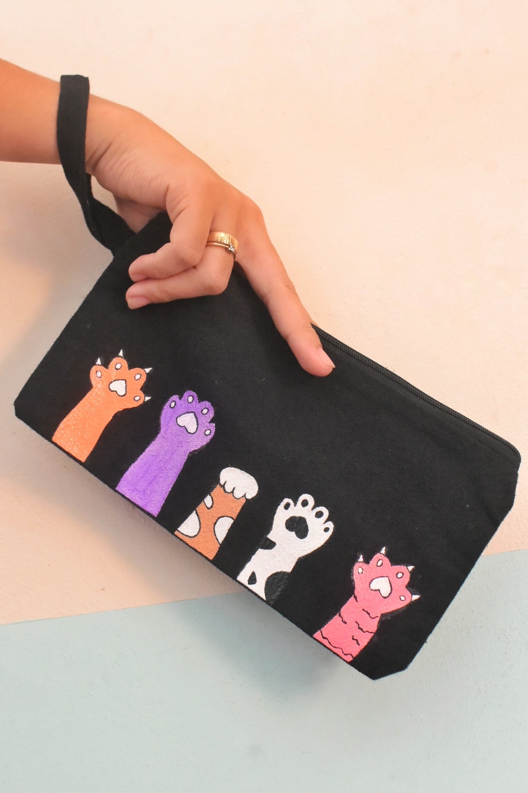 Pouch "Little Claws"